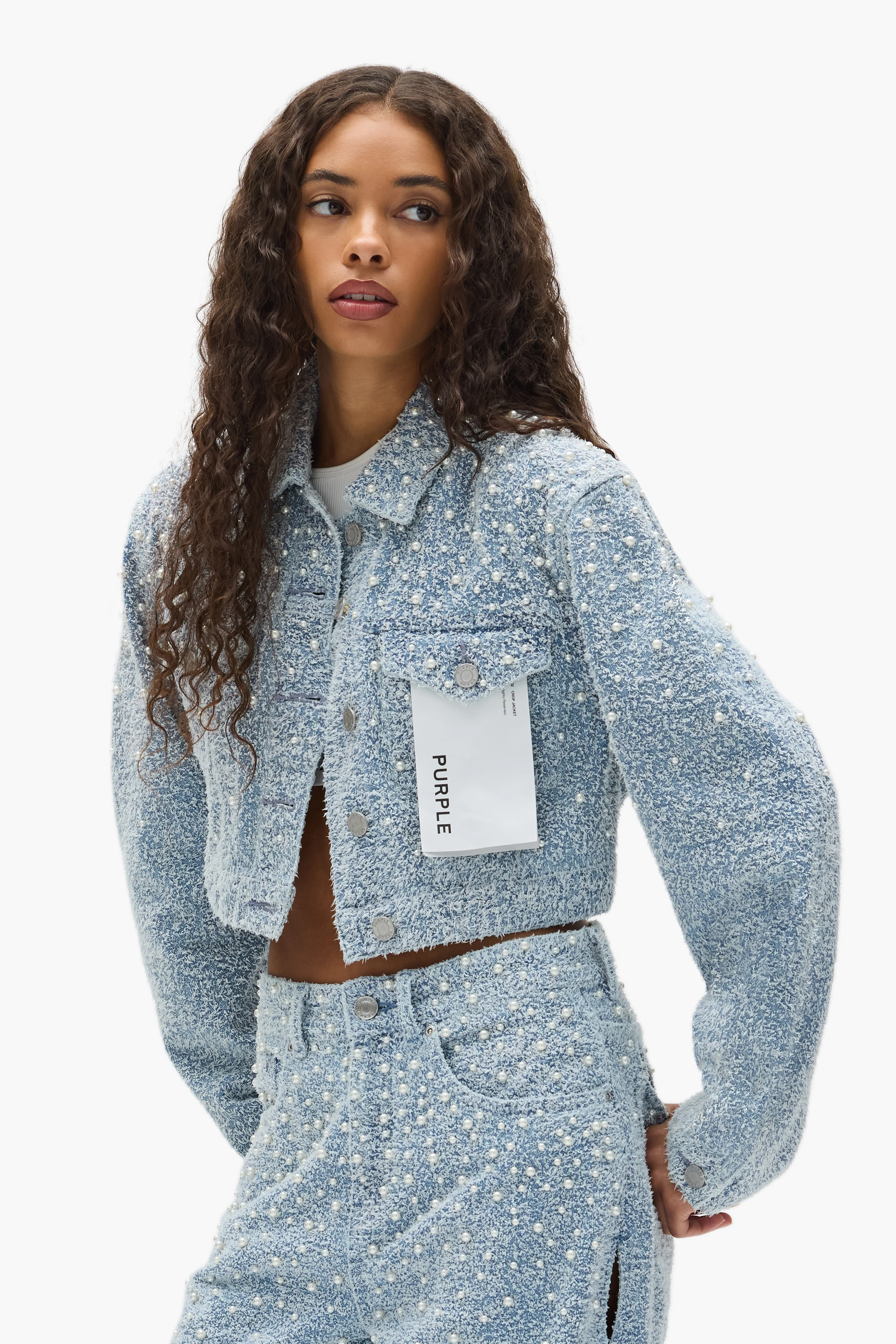 Cropped Textured Pearl Jacket - Image 4